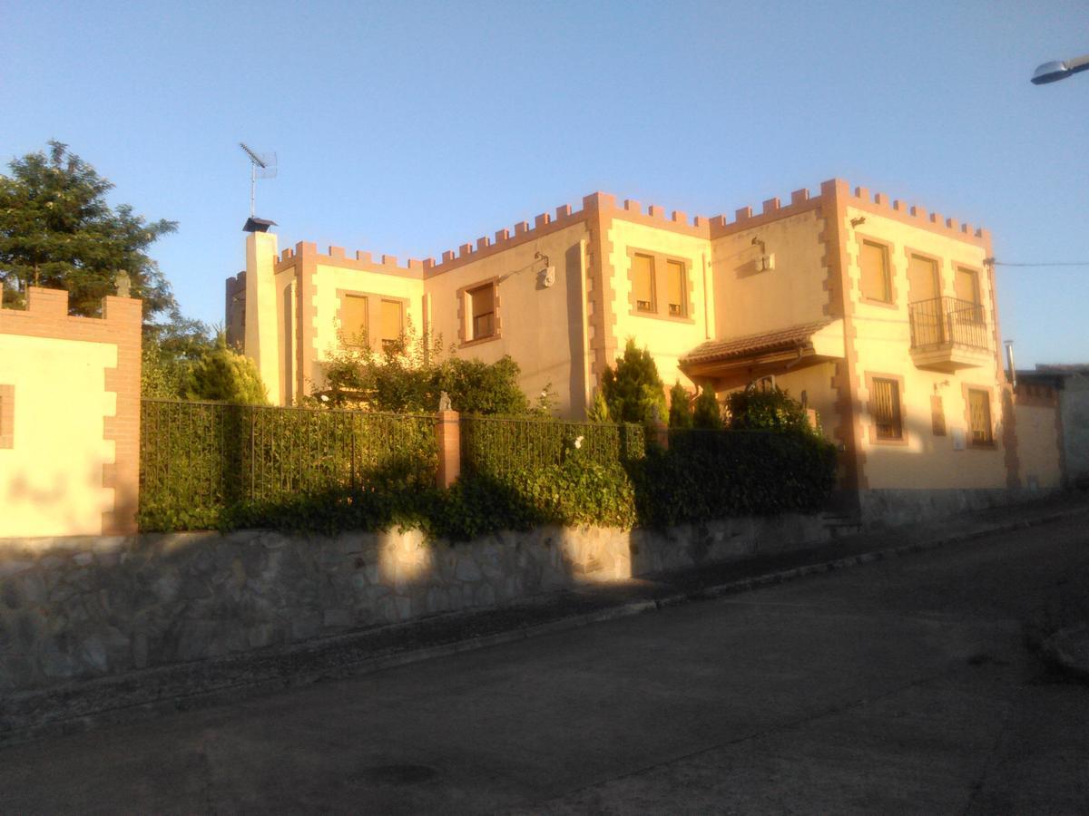 Fuerte De San Mauricio Hotel Palazuelo de Vedija Exterior photo