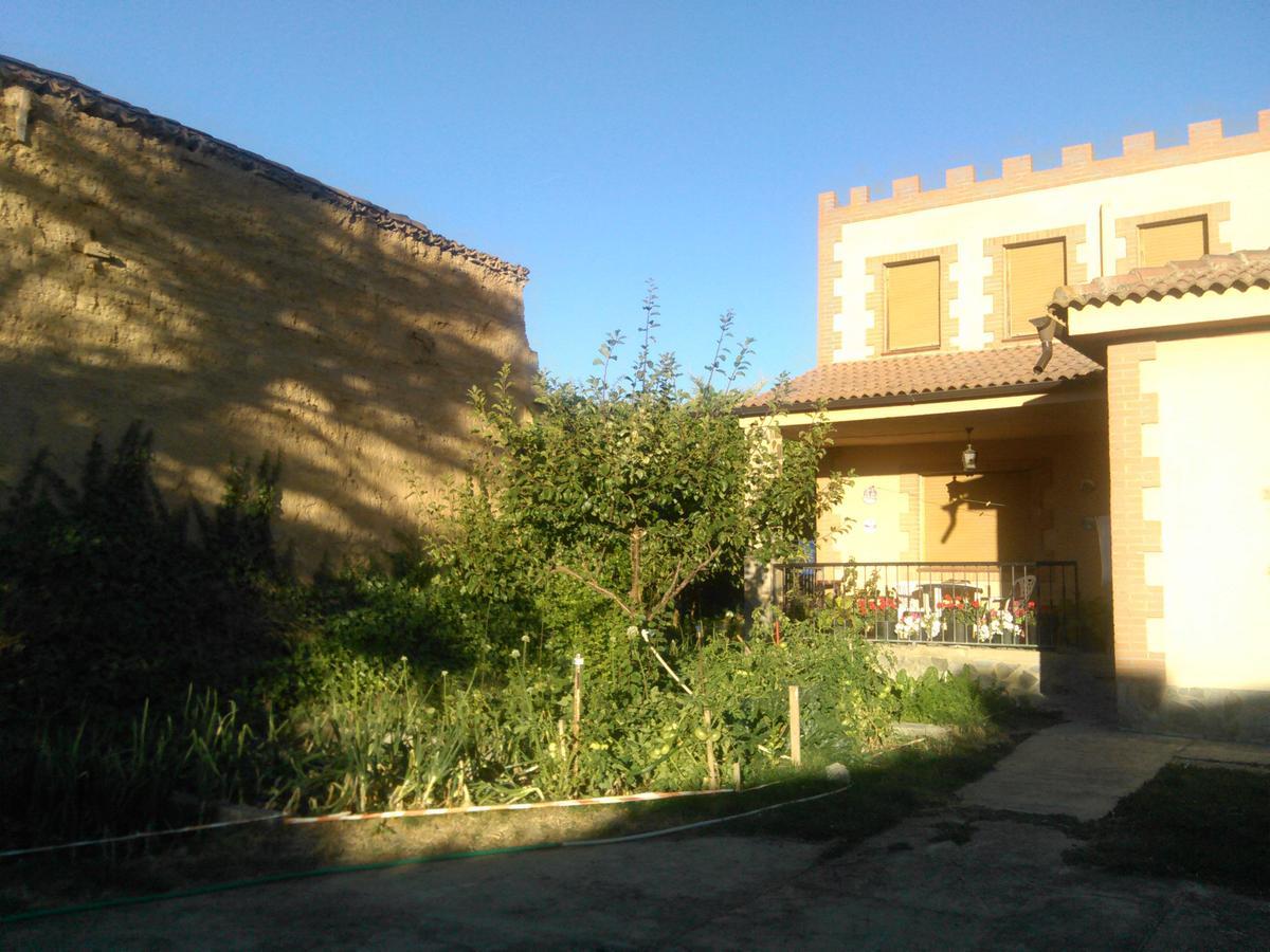 Fuerte De San Mauricio Hotel Palazuelo de Vedija Exterior photo